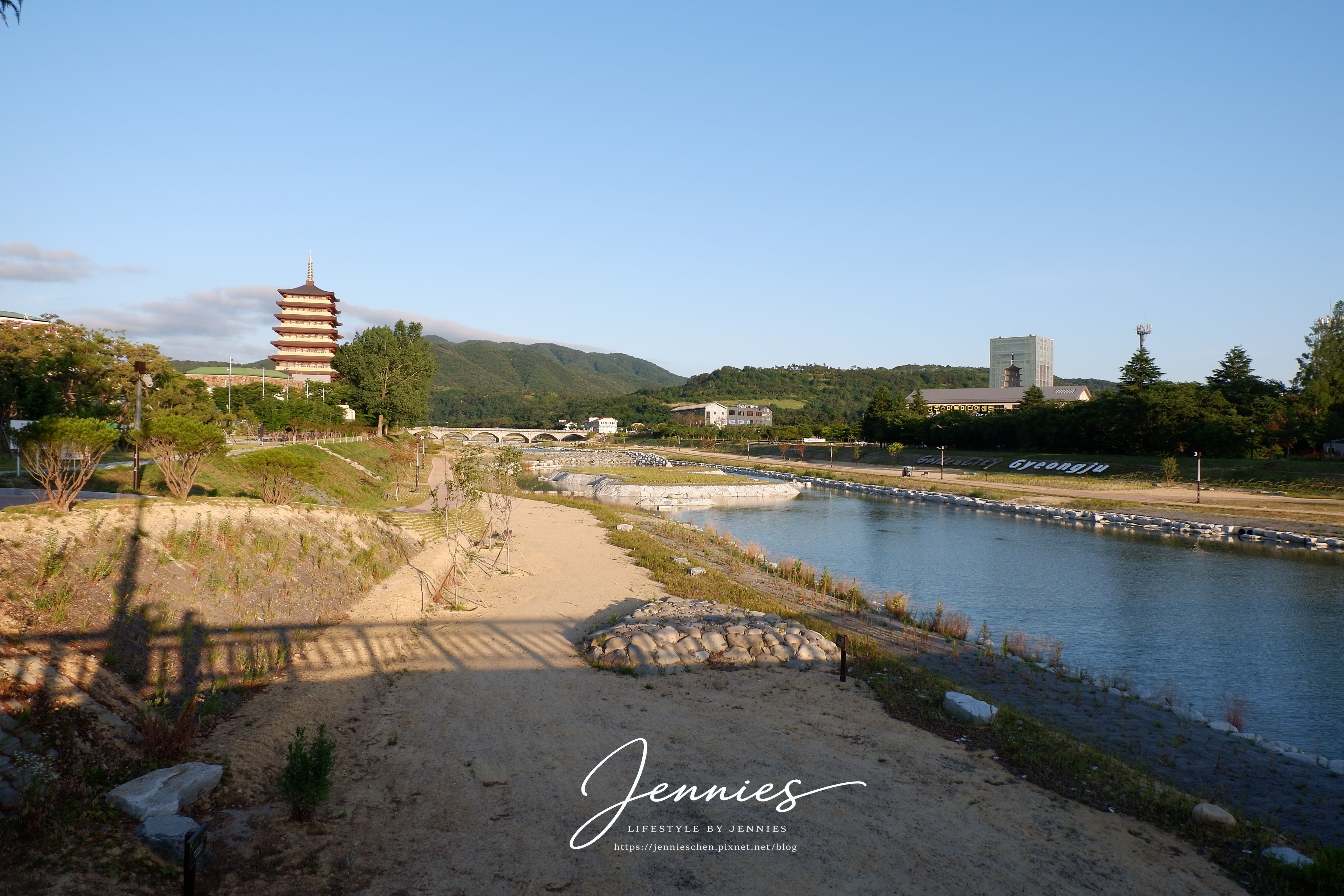 漫步普門湖畔水岸綠廊，遇見新羅古都最悠閒的城市風景