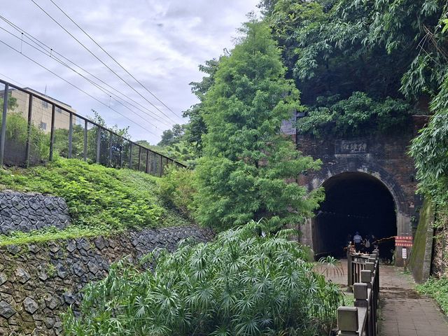 貓裏山公園、江記舊技、隨心園冰菓室